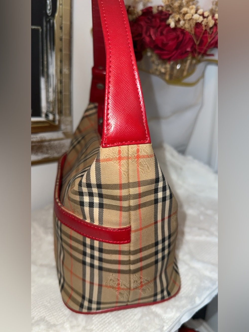 Burberry Nova check hand bag - Picture 4 of 9